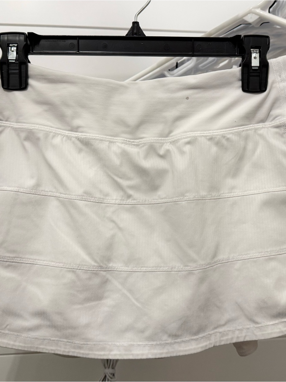 Lululemon White athletic Skirt size 8